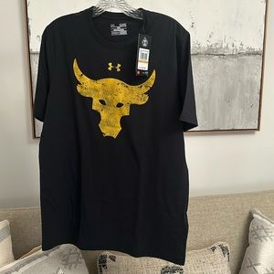 Under Armour Men’s short sleeve tshirt black